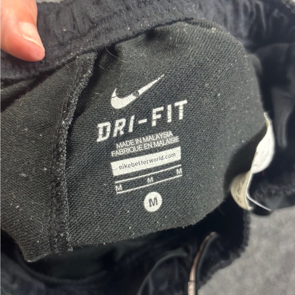 NIKE Running Black Tapered Athletic Pants Zipper Hem Dri-Fit size: Medium - Picture 8 of 9